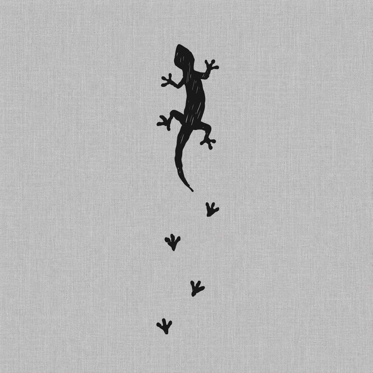 Gecko temporary tattoo design featuring a climbing gecko with small footprints in a minimalist style.
